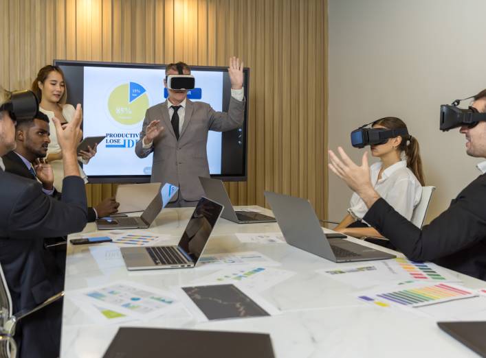 Virtual meeting in metaverse